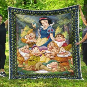 Snow White And Seven Dwarfs Premium Quilt  Quilt